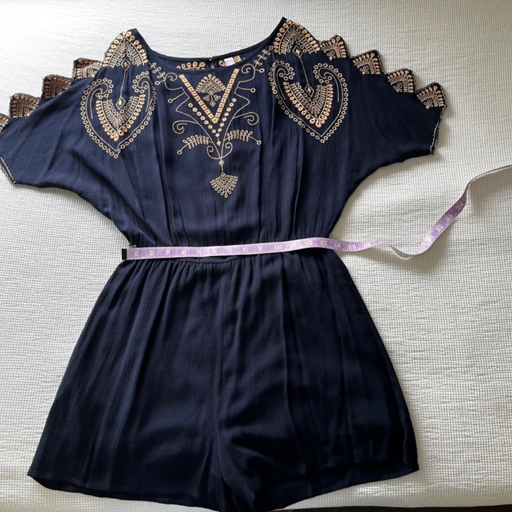 Alya Francesca’s Embroidered Navy Blue Romper/Medium - Picture 11 of 15